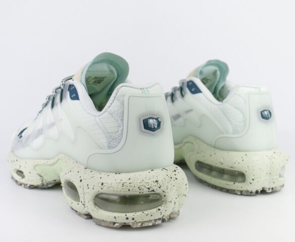 Air max womens mint green best sale